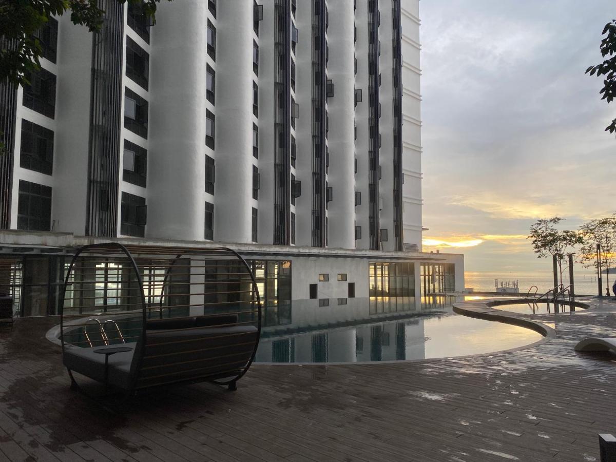 Kota Kinabalu City The Shore - Lucky 7 Homestay ภายนอก รูปภาพ